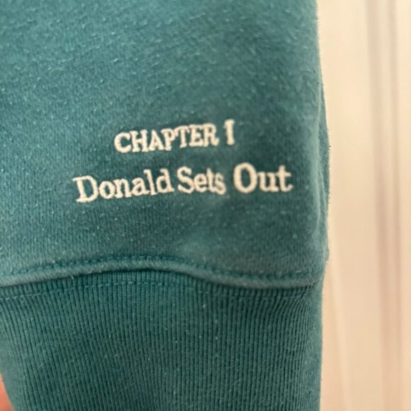 Uniqlo Disney Donald Duck Crewneck Sweatshirt - Picture 4 of 5